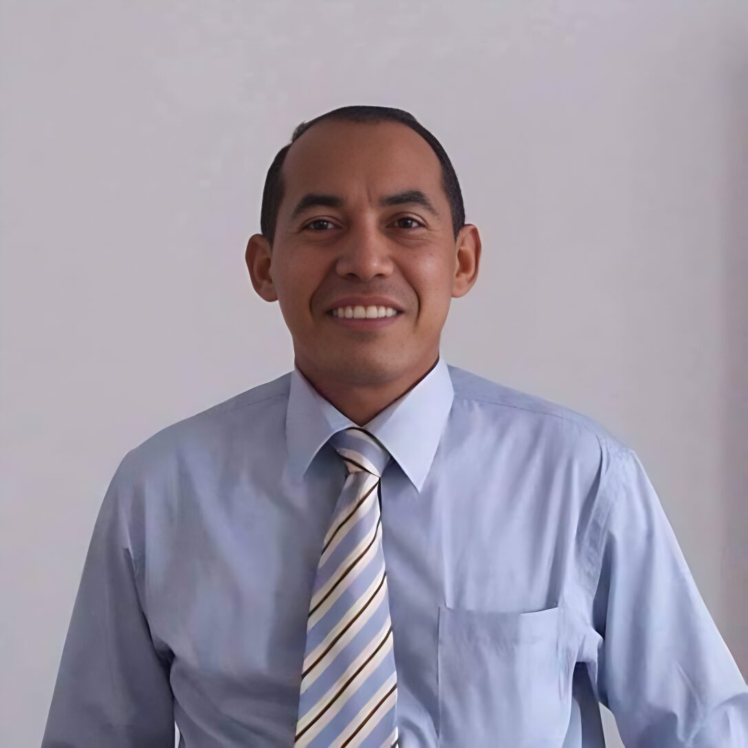 Dr. Semuel Selanno, M.Th