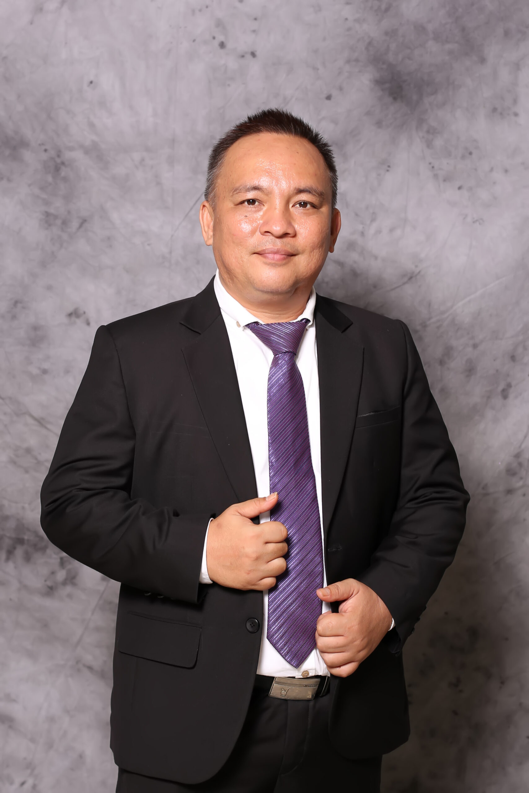 Dr. Farno B.A. Gerung, M.Th