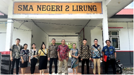 PENGABDIAN KEPADA MASYARAKAT DOSEN DAN MAHASISWA PROGRAM STUDI MAGISTER PENDIDIKAN AGAMA KRISTEN INSTITUT AGAMA KRISTEN NEGERI MANADODI SMA NEGERI 2 LIRUNG KABUPATEN KEPULAUAN TALAUD